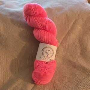 La Bien Aimée Pink Yarn Skein